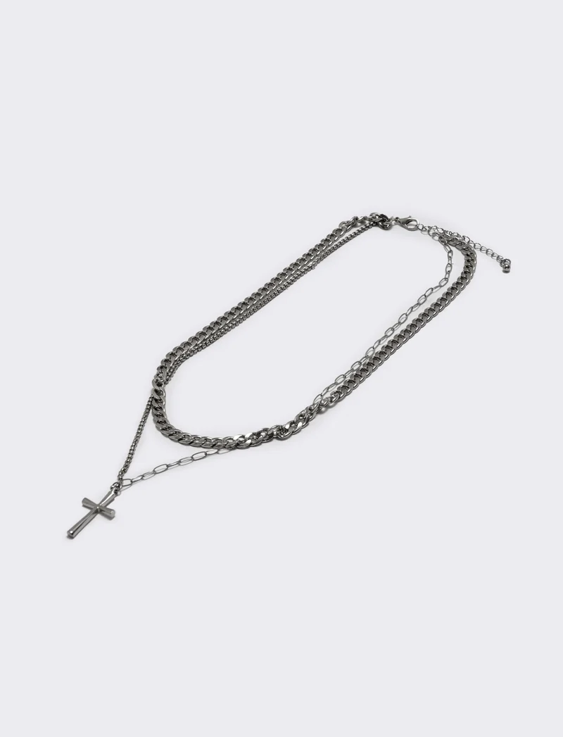 Collana lunga con perline e ciondolo - Multicolore