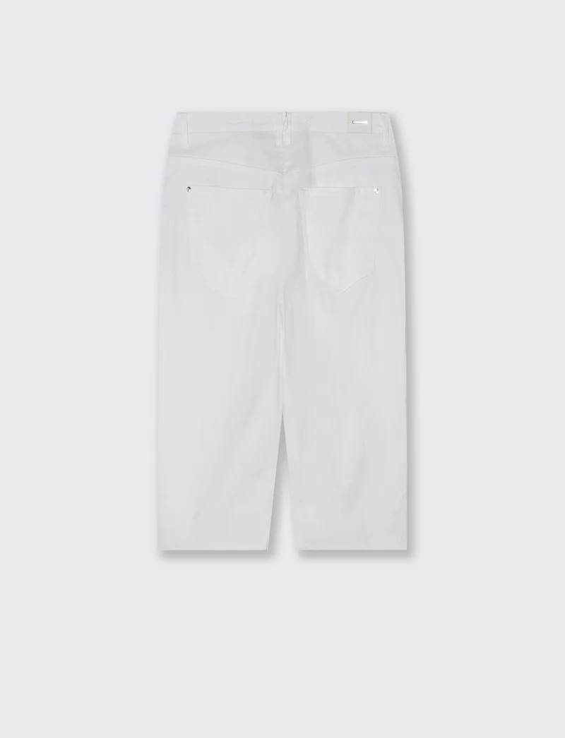 Pantaloni Capri Slim in Tessuto Elasticizzato - Bianco