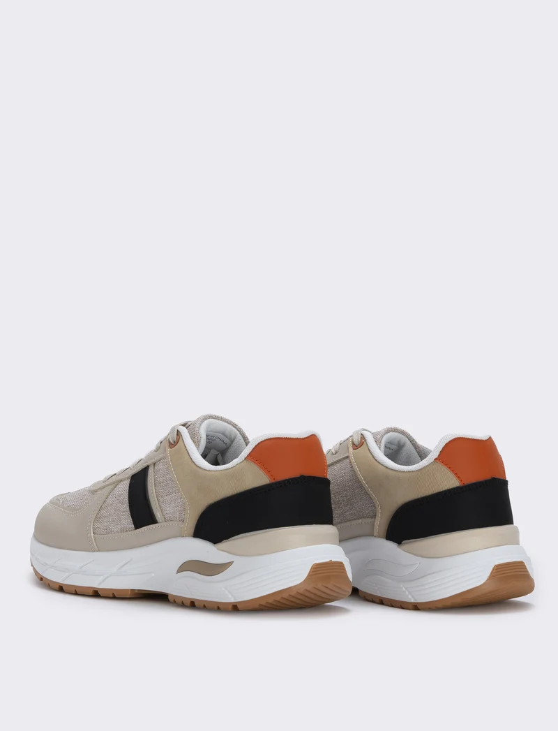 Sneakers retrò beige con dettagli a contrasto - Cammello
