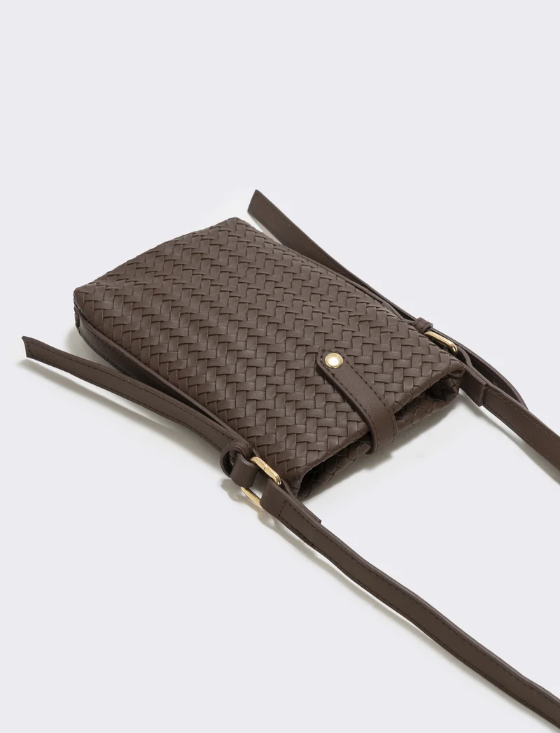 Portacellulare intrecciato con tracolla elegante - Moro