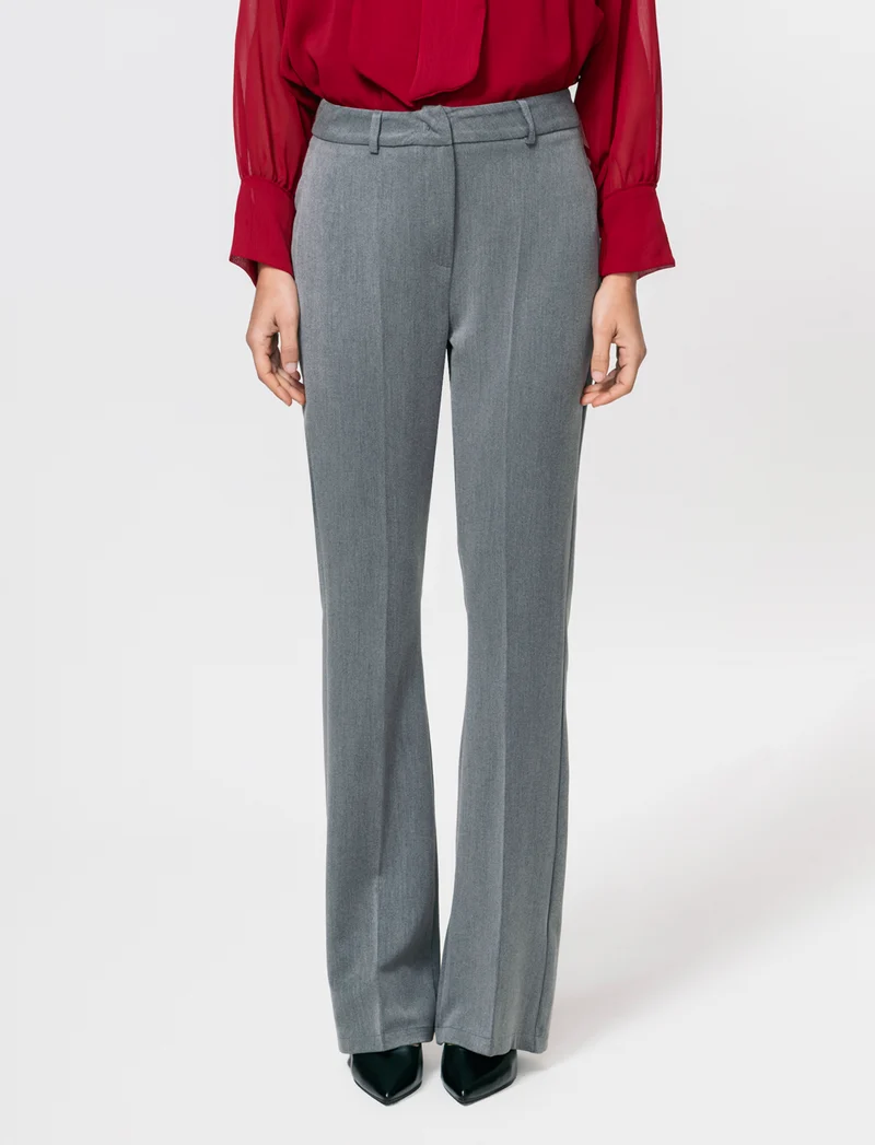 Pantalone chiusura uomo con gamba a zampa - Grigio