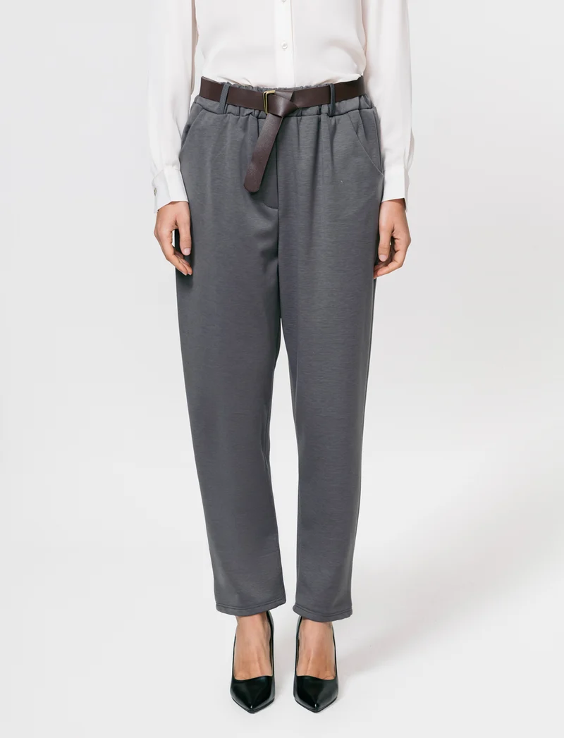 Pantalone in tessuto morbido con cintura - Grigio fango
