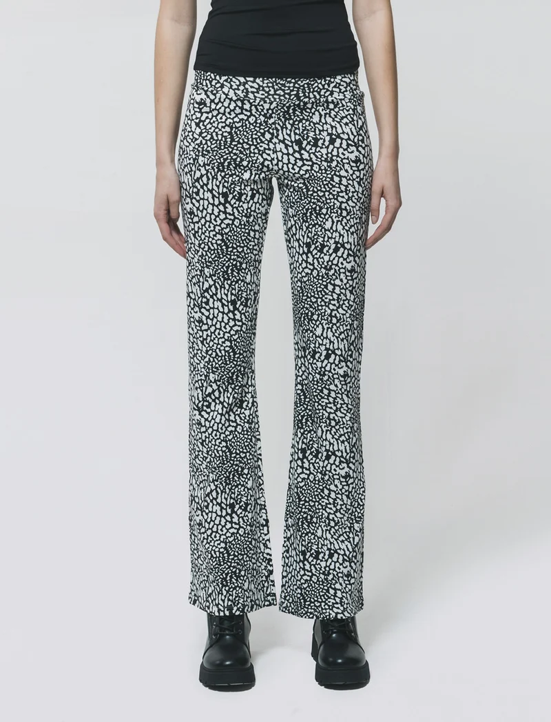 Leggings Stampati con Taglio Flare - var 2