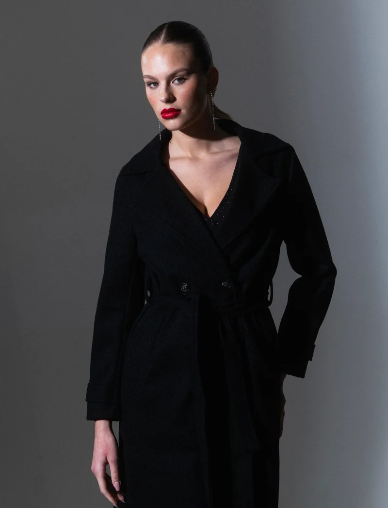 Cappotto trench doppiopetto con cintura - Nero