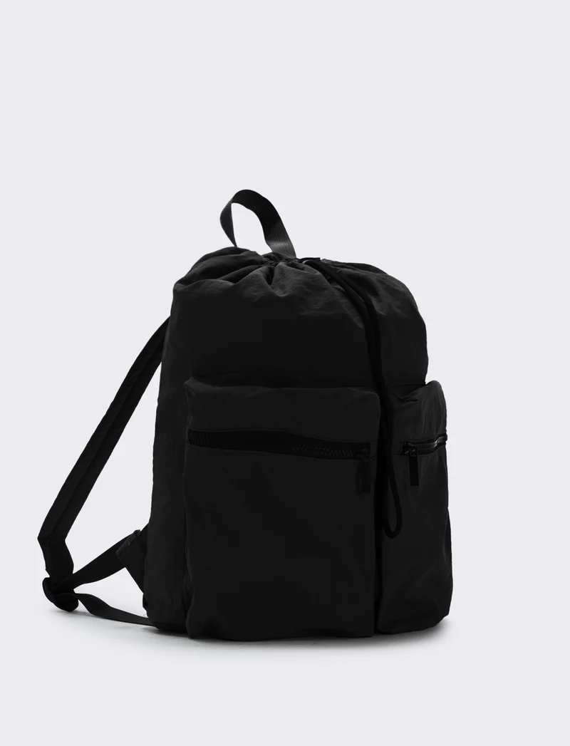 Zainetto nylon con chiusura a coulisse - Nero