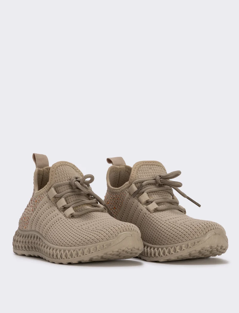 Sneakers da bambina con strass e suola rilievo - Beige