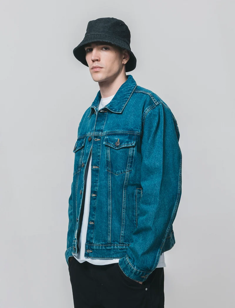 Giubbotto in denim effetto slavato - Denim