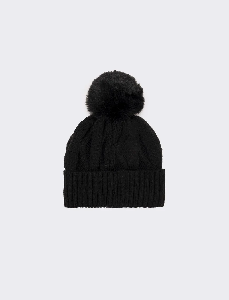 Cappello con pon pon e borchie - Nero