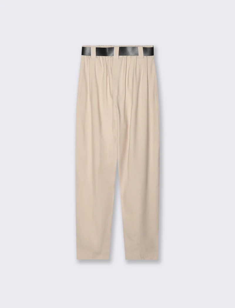 Pantaloni con cintura - Beige