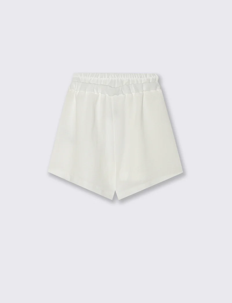Short finta gonna in tessuto leggero. - Bianco