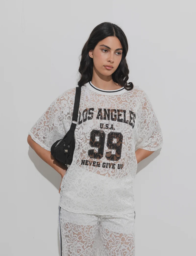 Tshirt in pizzo con stampa sul davanti - Bianco
