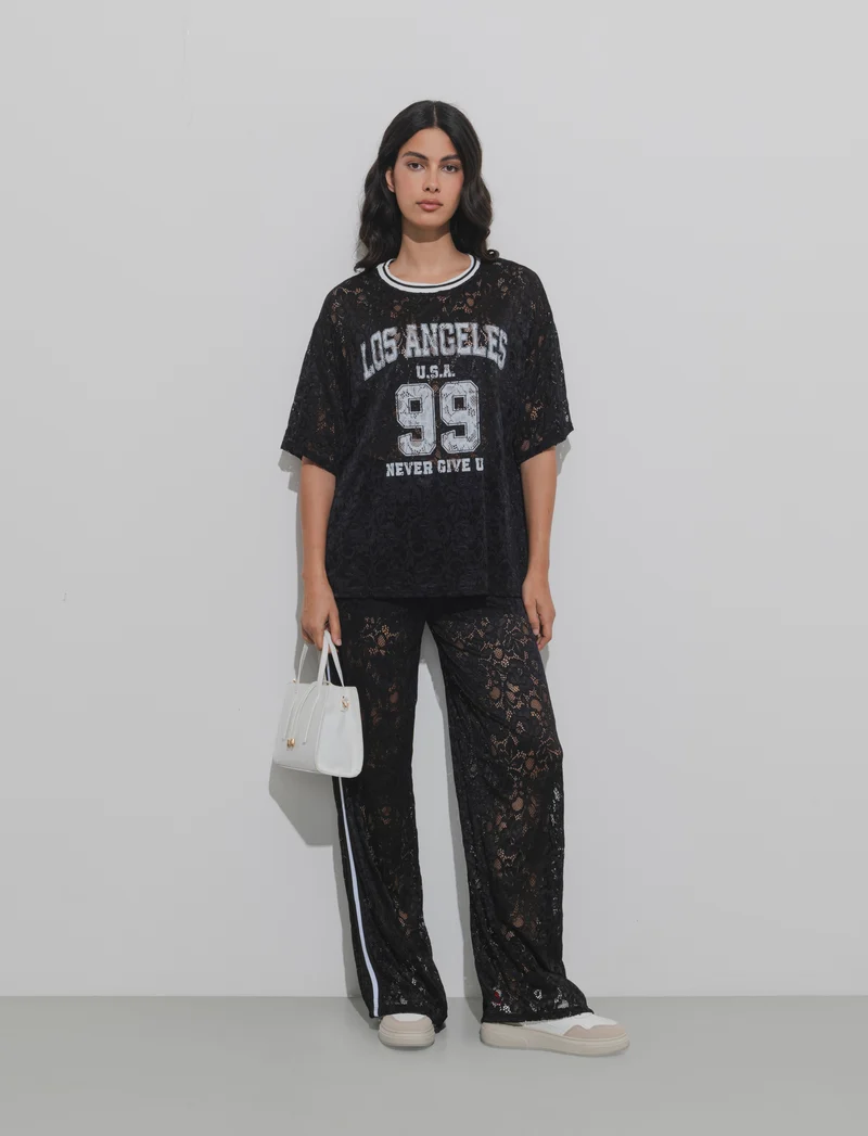 Tshirt in pizzo con stampa sul davanti - Nero