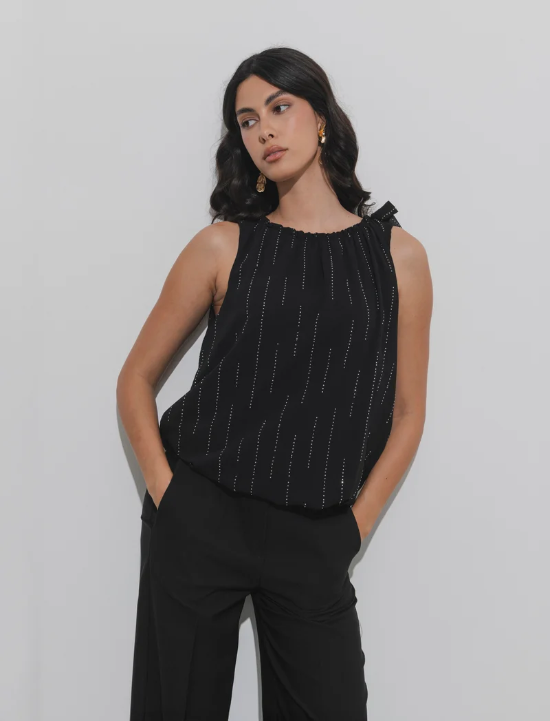 Top in fantasia con tessuto leggero - Nero