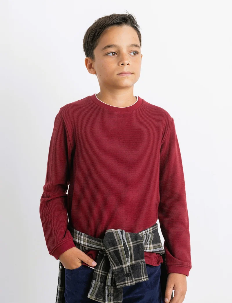 T-shirt tessuto rigato. - Bordeaux