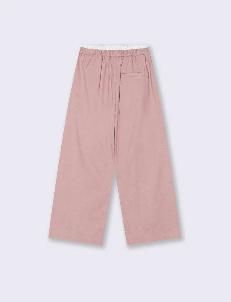 Pantaloni modello gamba larga. - Rosa polvere