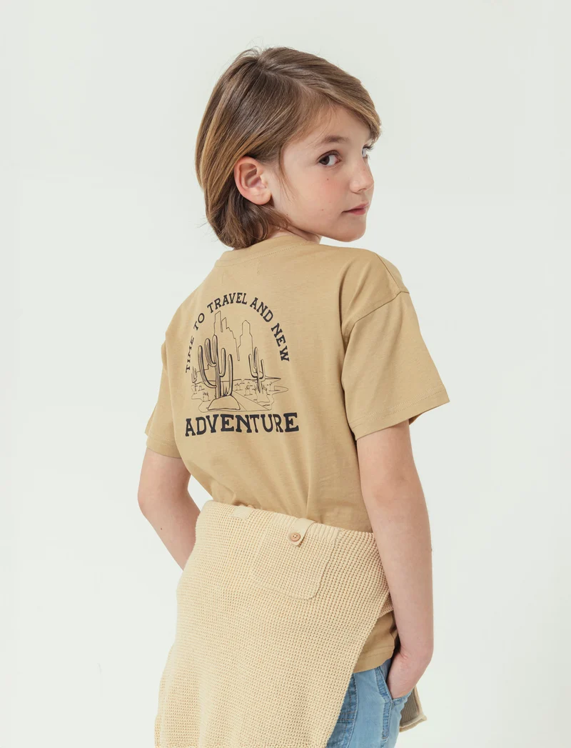 T-shirt stampata da bambino - Beige