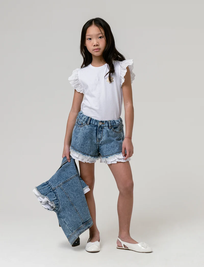 T-shirt da bambina con volant in sangallo - Bianco