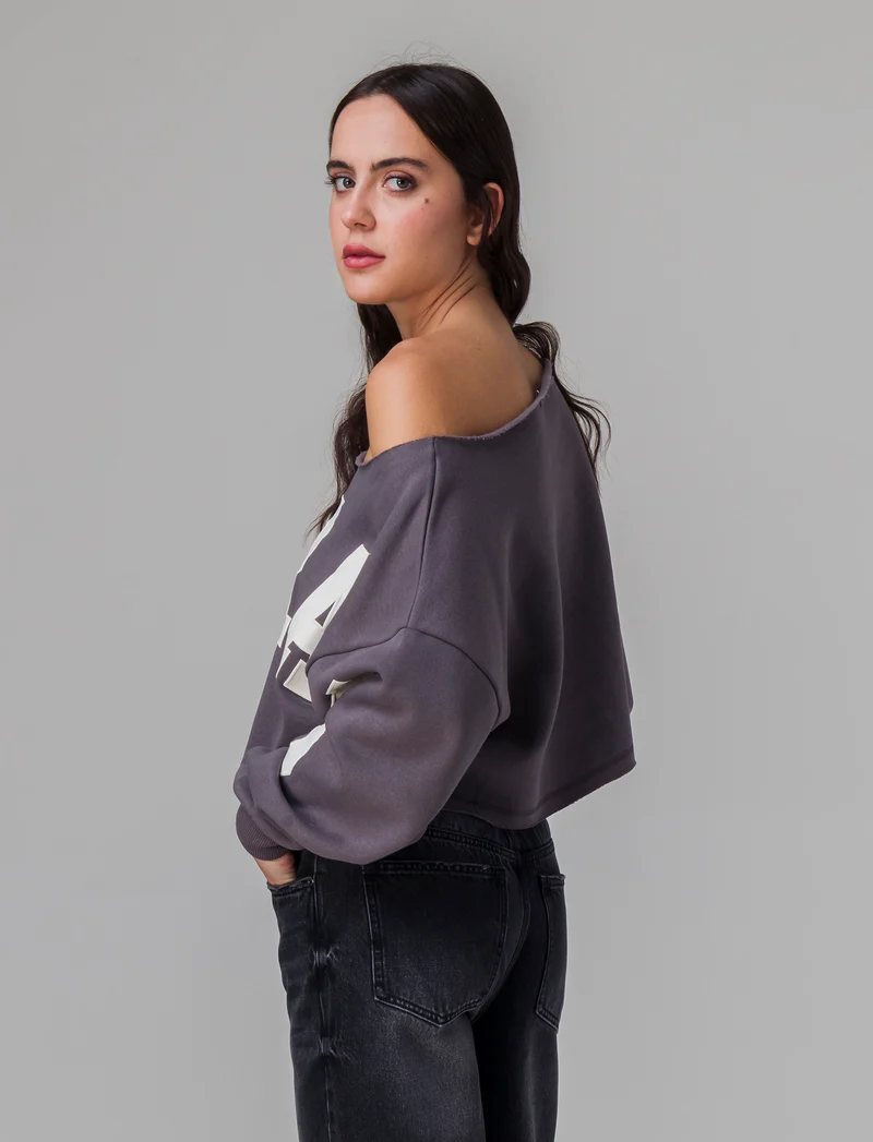 Felpa crop off shoulder da donna - Grigio piombo