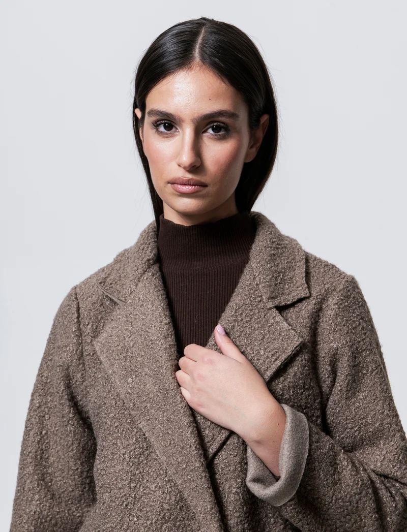 CAPPOTTO IN TESSUTO ARRICCIATO - Grigio fango