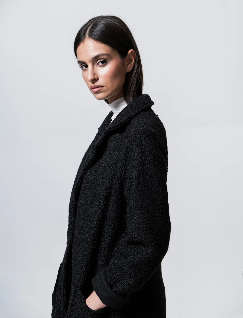 CAPPOTTO IN TESSUTO ARRICCIATO - Nero