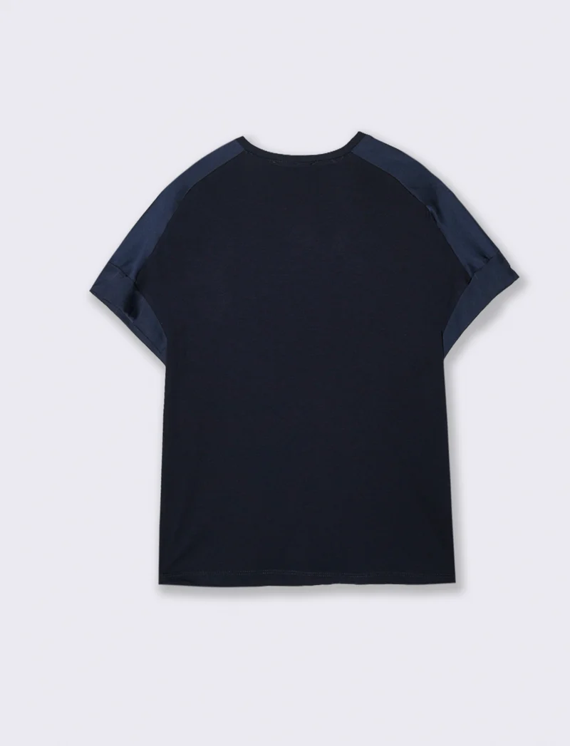 Top stampato sul davanti con scollo sciallato - Blu