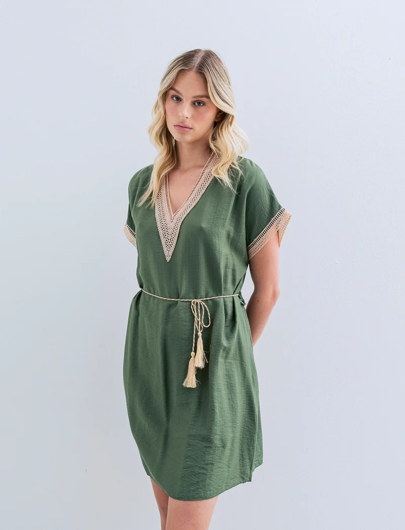 Vestito con cintura e passamaneria - Ve.milit.