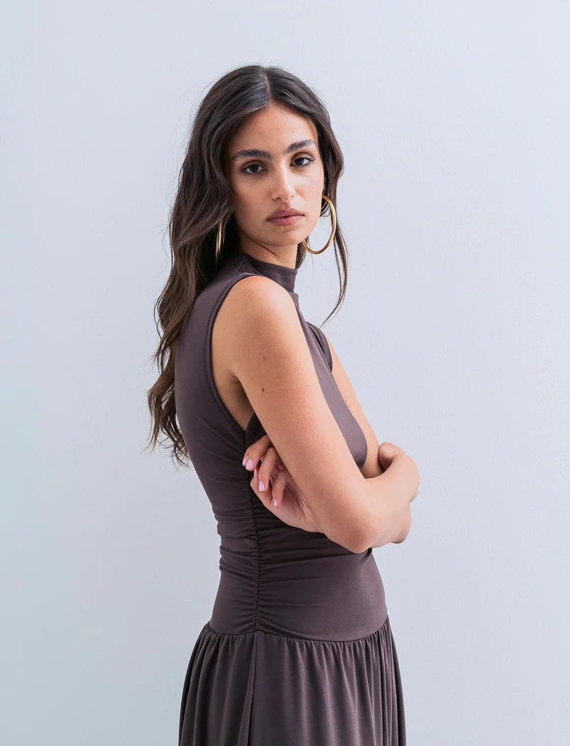 Vestito smanicato in viscosa per donna - Moro