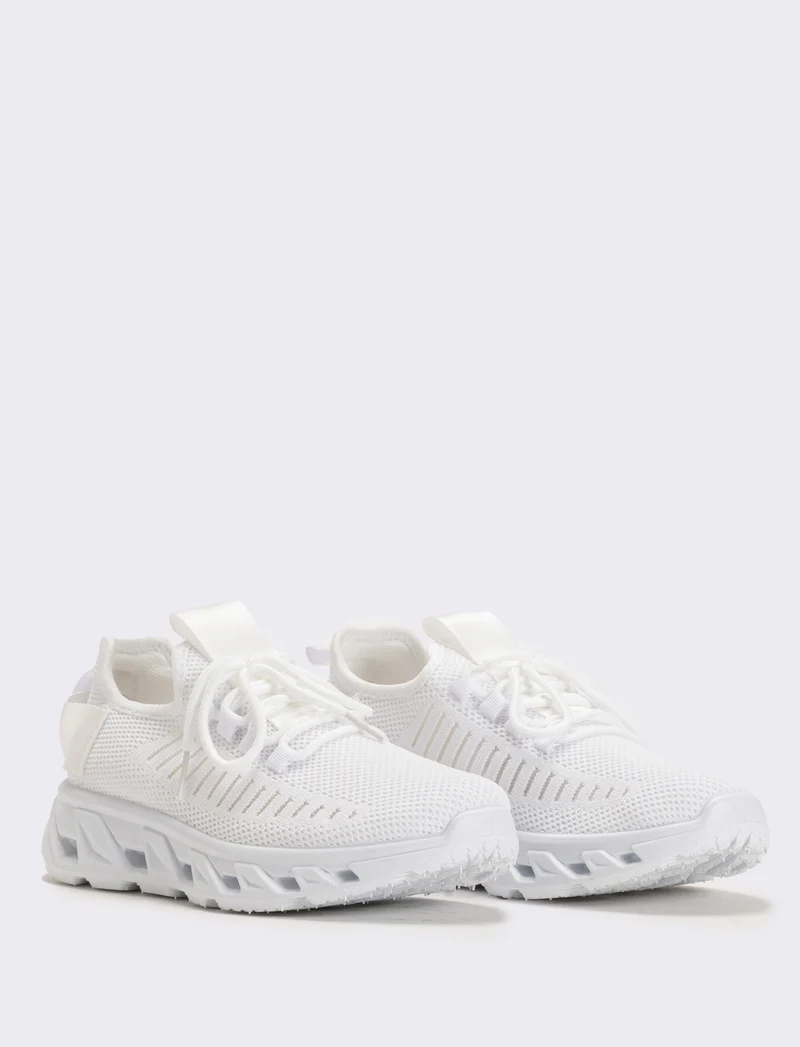 Sneakers in tessuto tecnico, 2 colori - Bianco