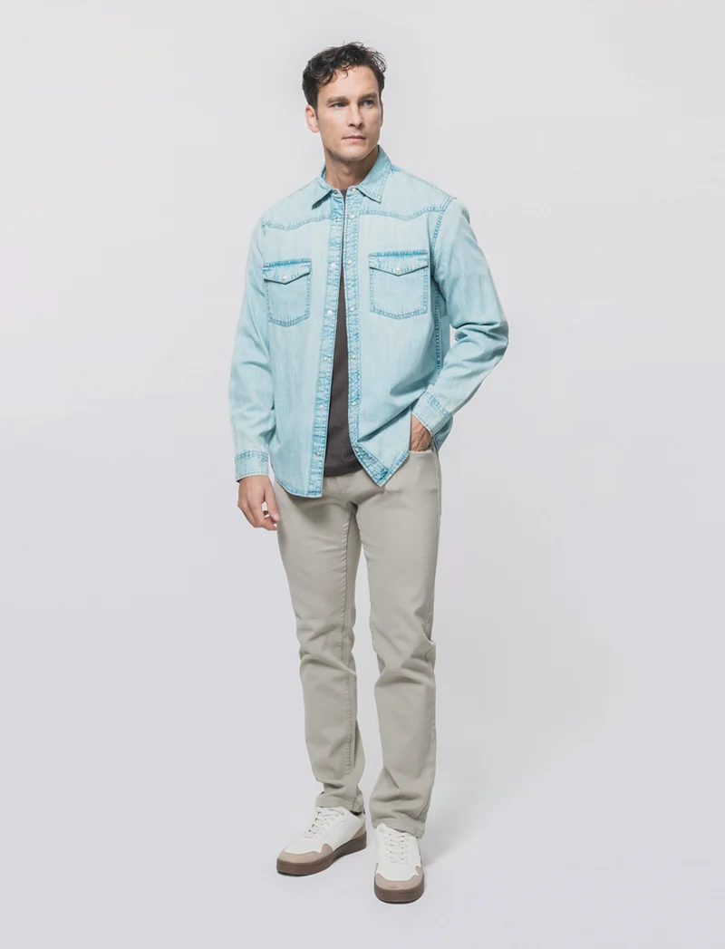 Camicia denim regular fit con tasche - Denim chiaro