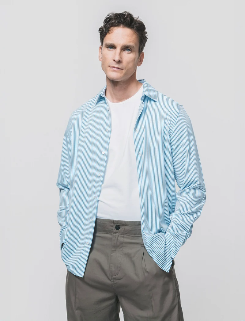 Camicia slim fit a righe in tessuto tecnico - Bianco