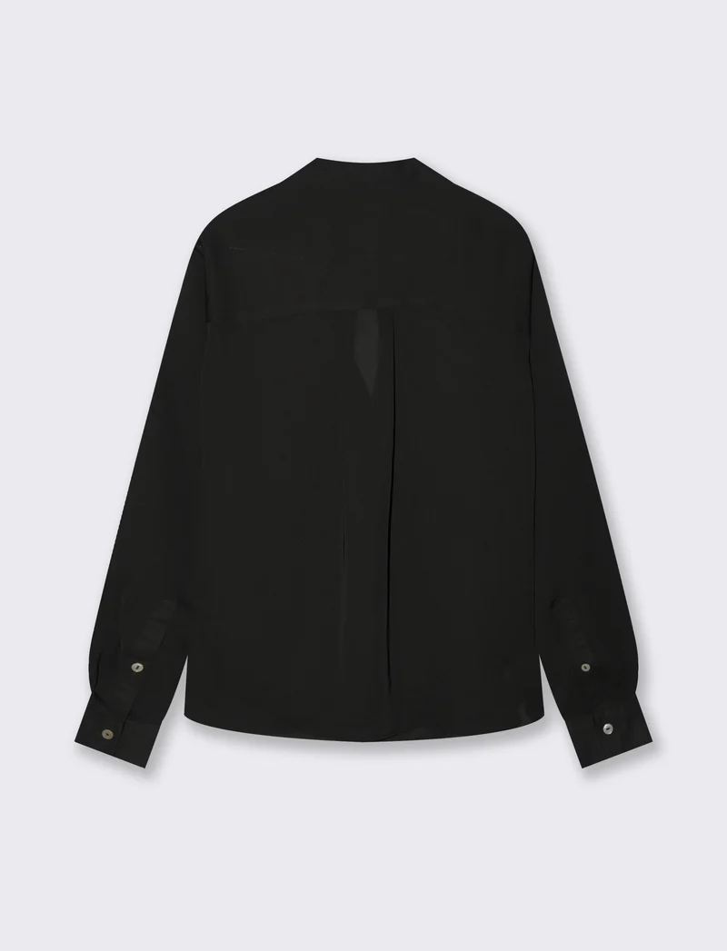 Camicia con Spacchi e Manica Lunga - Nero