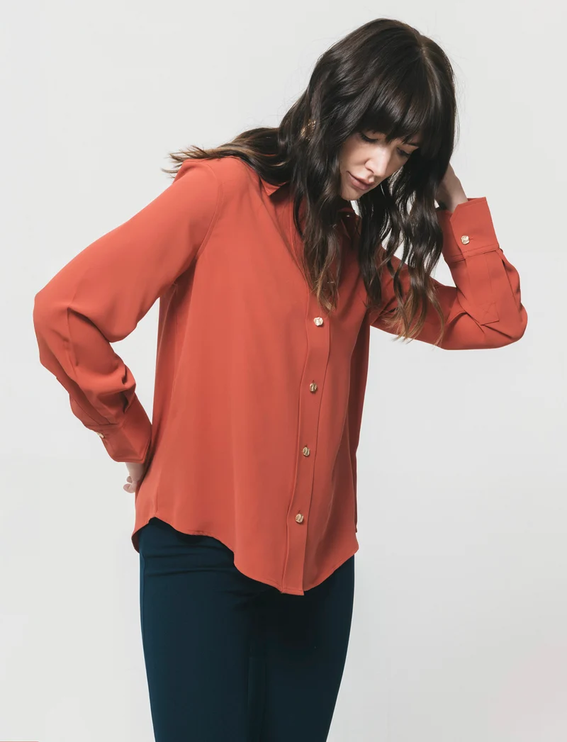 Camicia fluida manica lunga con bottoni dorati - Ruggine