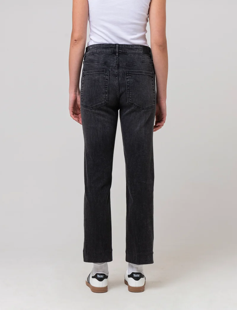 Jeans a gamba larga alla caviglia da donna - Nero