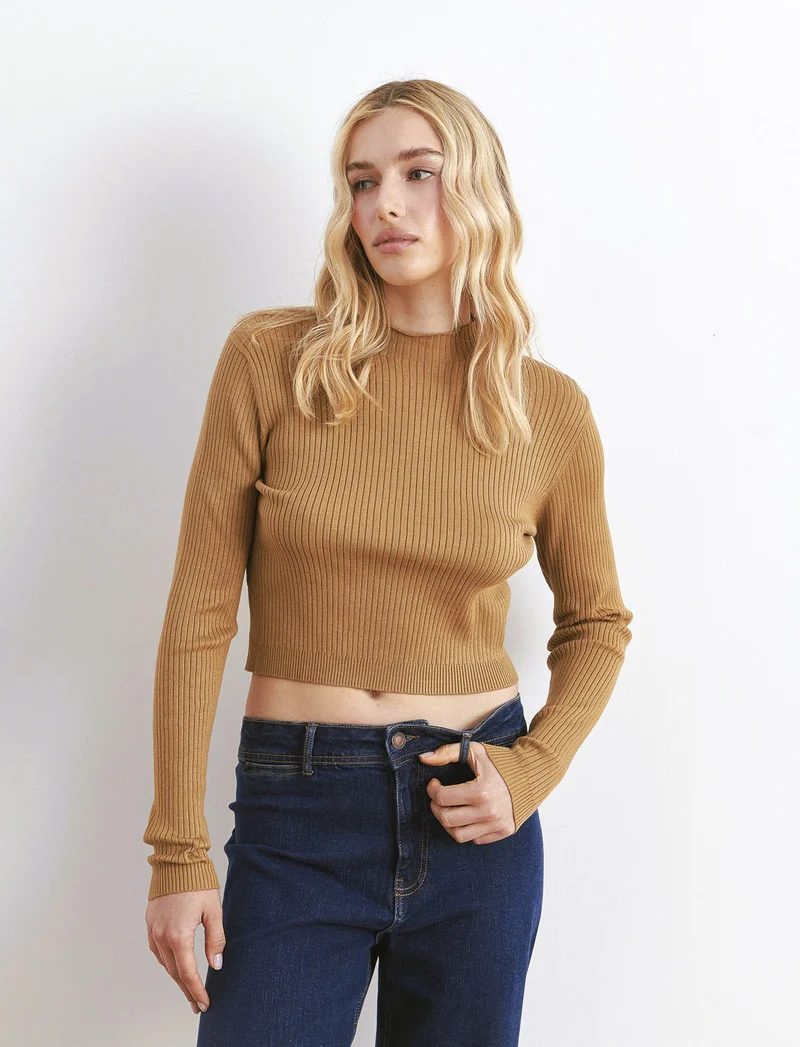 PULLOVER CROP A COSTE - Cammello
