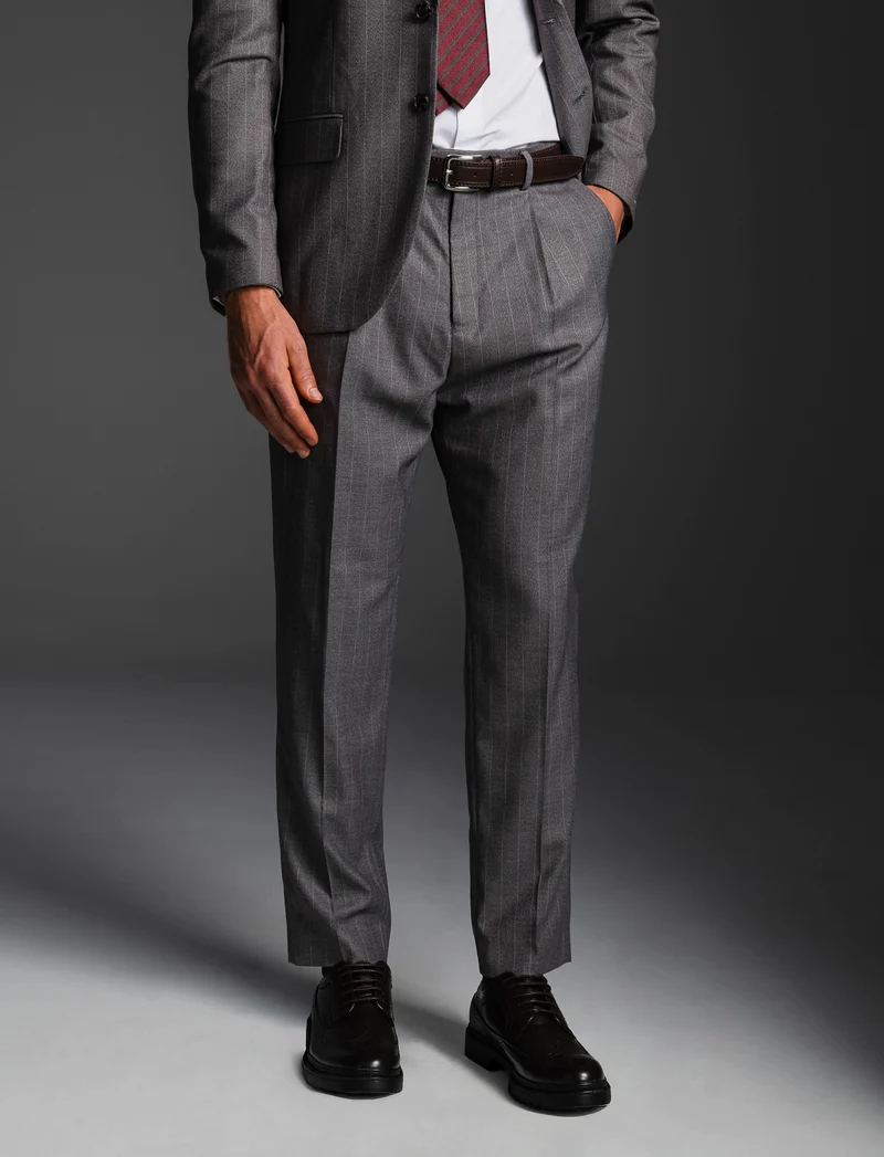 PANTALONI A RIGHE DA COMPLETO FORMAL FIT - Grigio fango