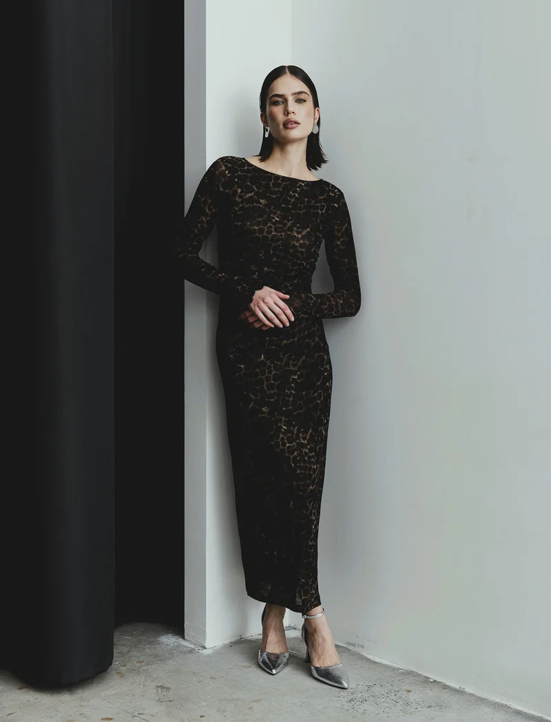 VESTITO LUNGO CON ARRICCIO - var 2