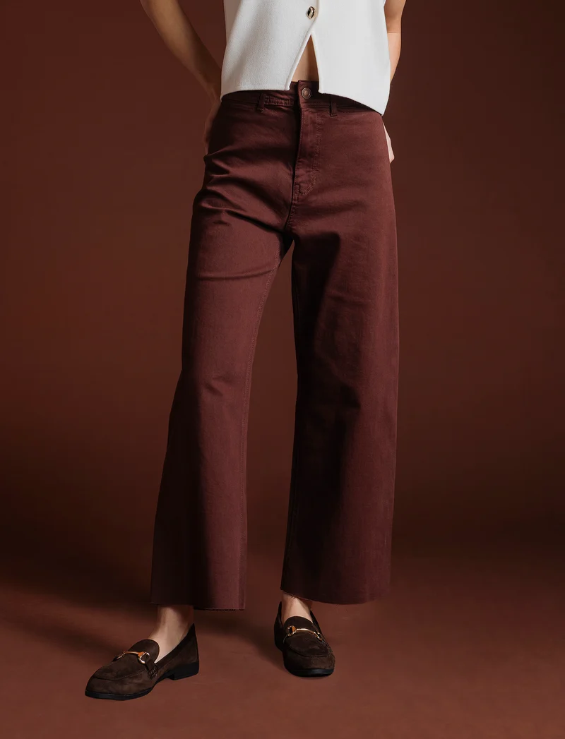 PANTALONE CROP - Marrone cioccolato