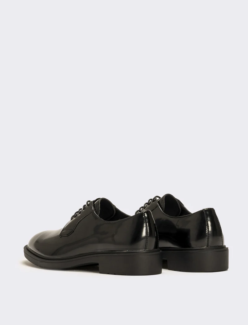 Scarpa stringata lucida da uomo - Nero