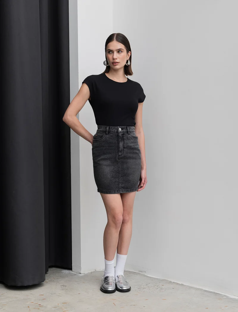 GONNA CORTA IN DENIM - Nero
