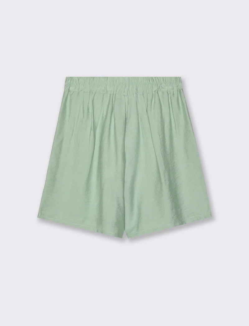 Short con passanti e pinces per donna - Verde acqua