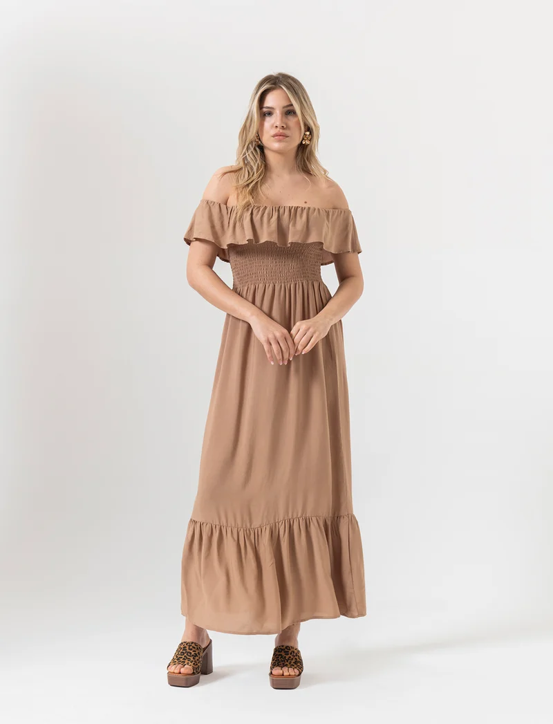 Vestito lungo off shoulder da donna - Caramello