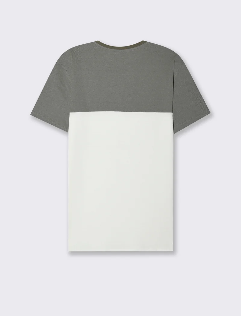 T-shirt in piquet bicolore da uomo - Verde kaki