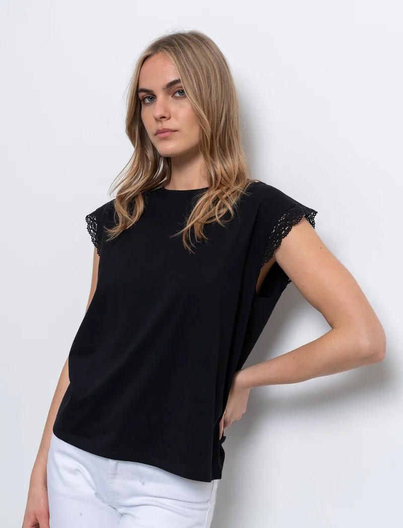 T-shirt con inserto in pizzo da donna - Nero