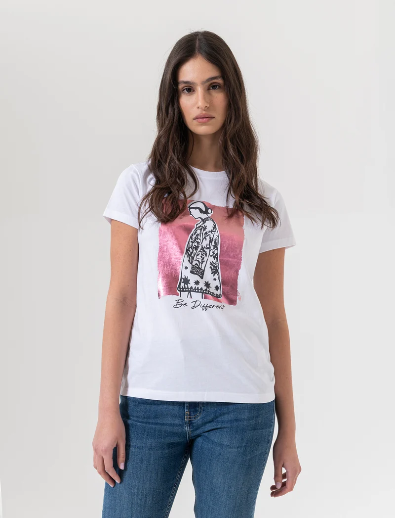 T-shirt con stampa da donna - var 2