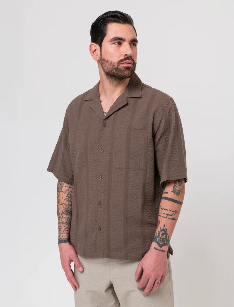Camicia in tessuto ricamato da uomo - Grigio fango