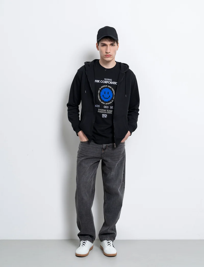 T-shirt con ricamo a contrasto da uomo - Nero