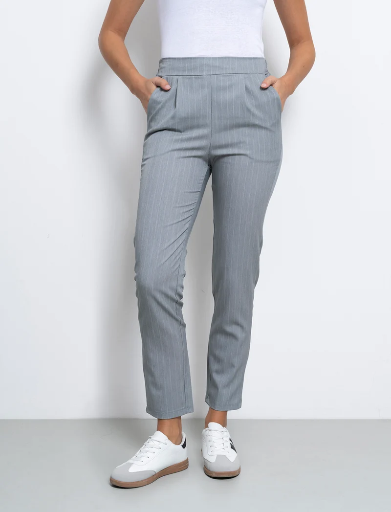 Pantalone in tessuto rigato con elastico al dietro - Grigio chiaro