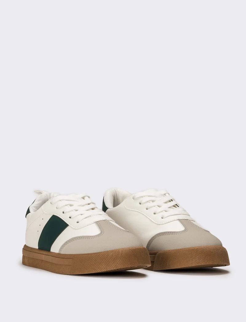 Sneakers da bambino con riporti - Bianco