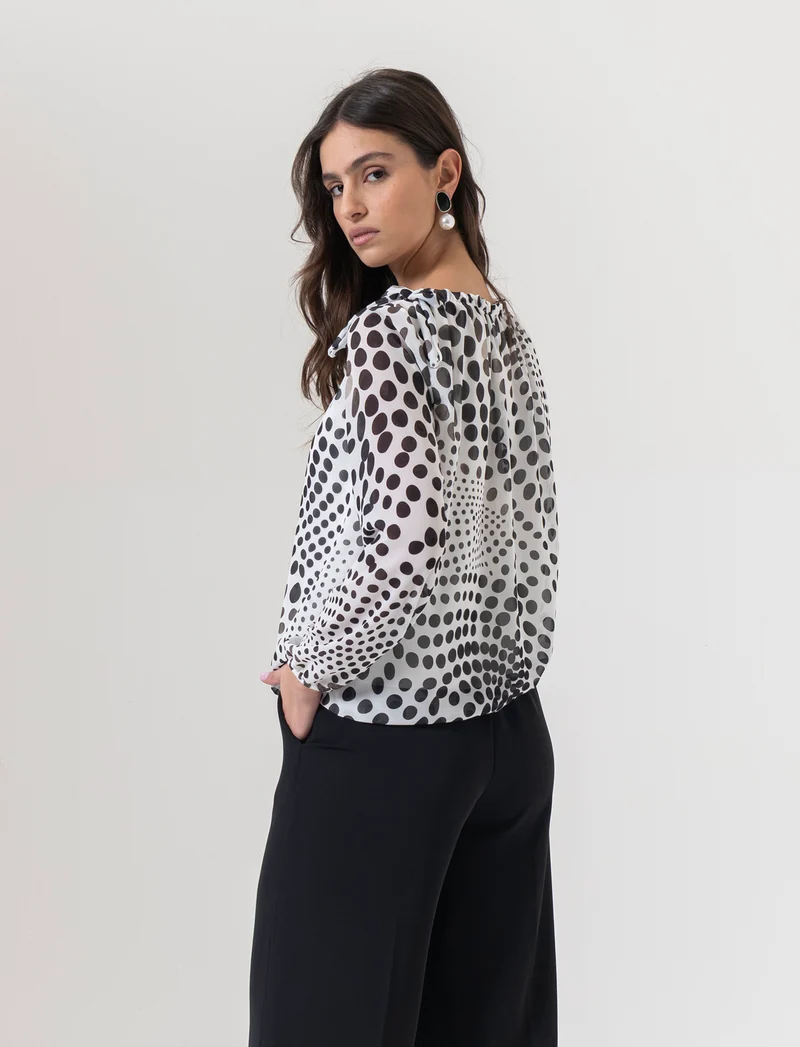 Pantalone coulotte con tasche ed elastico al dietro - Nero