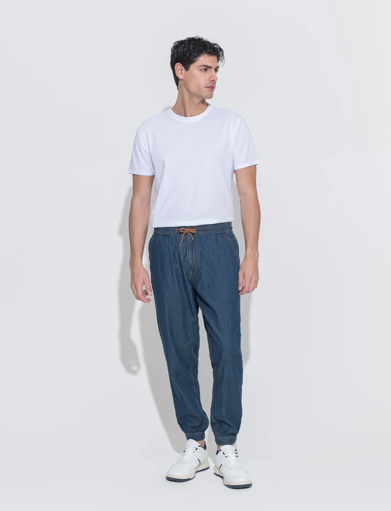 Jeans leggero chino jogger da uomo - Denim